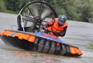 Hovercrafting Carrick on Shannon